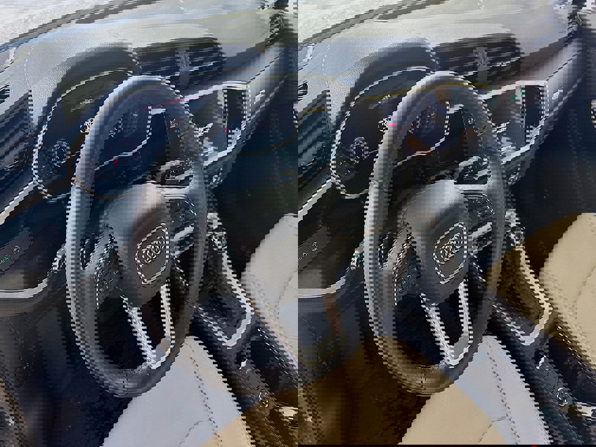 Used 2023 Audi Q3 2.0T Premium Plus w/ Premium Plus Package image 14