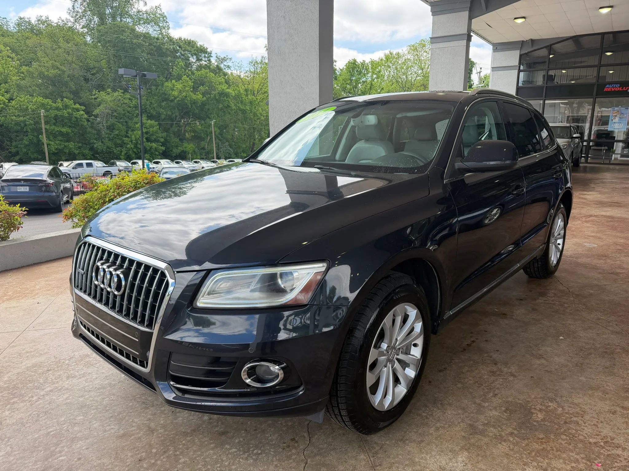 Used 2014 Audi Q5 2.0T Premium Plus w/ Premium Plus Package AWD/4WD image 3