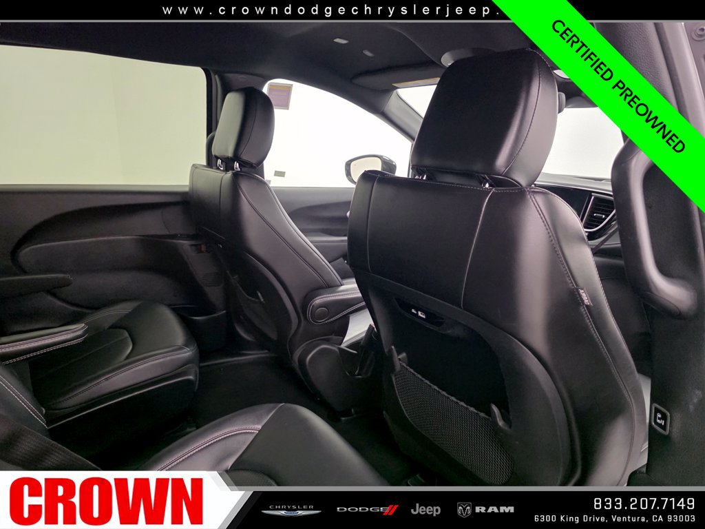 Certified 2024 Chrysler Pacifica Limited FWD image 14