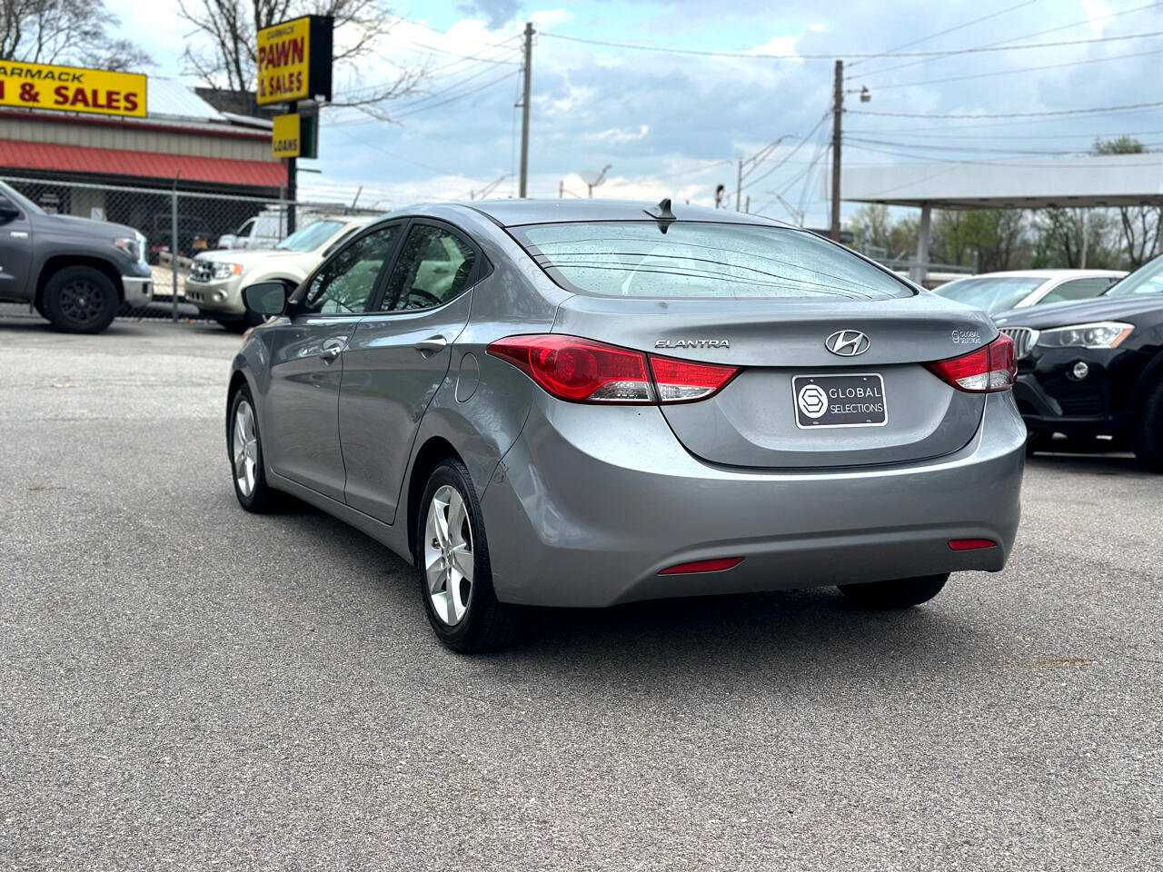 Used 2013 Hyundai Elantra GLS w/ Preferred Pkg image 6