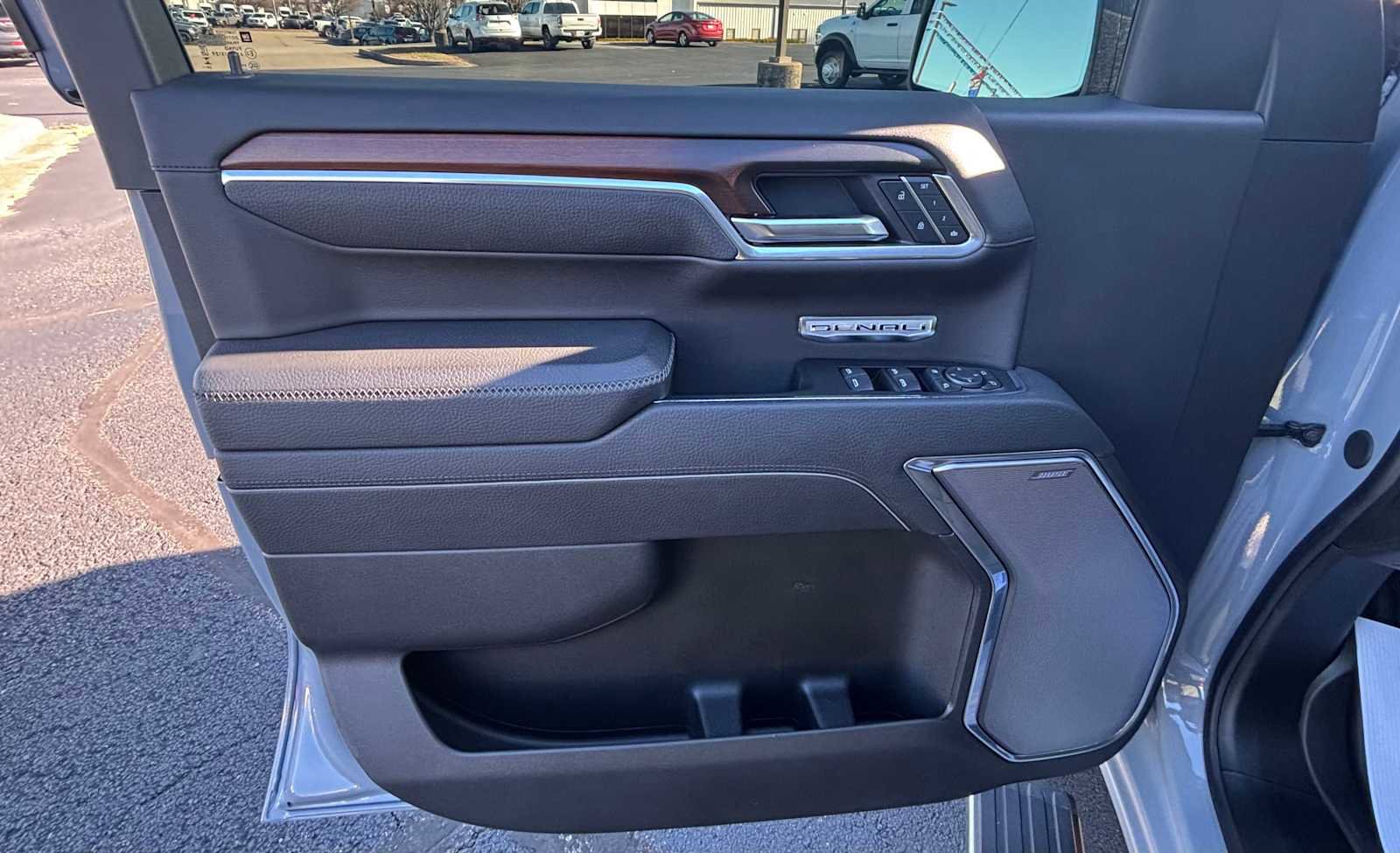 Used 2025 GMC Sierra 1500 Denali image 19