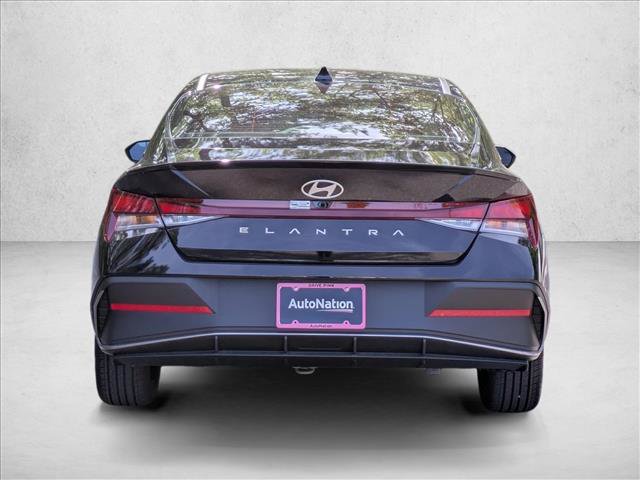 New 2026 Hyundai Elantra SEL Sport Premium FWD image 8