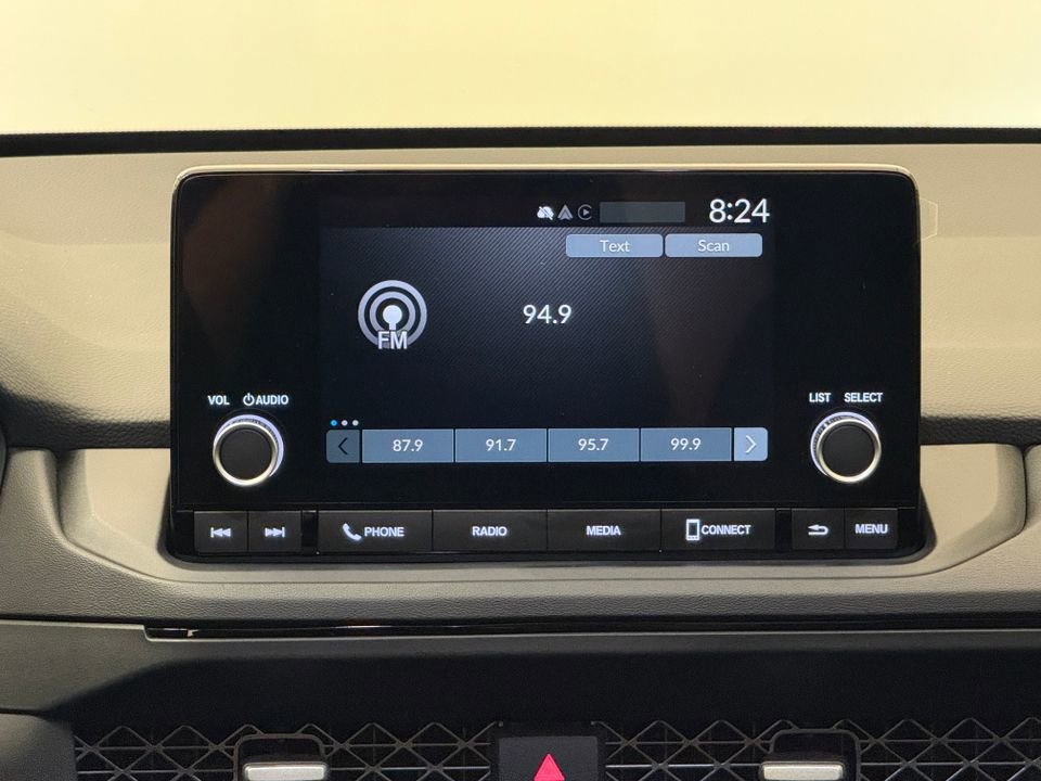 New 2025 Honda Accord SE image 9