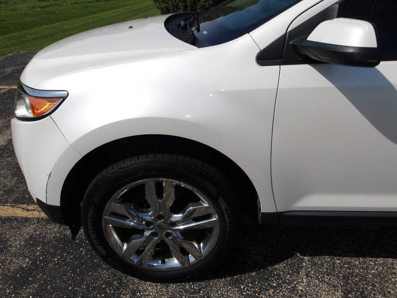 Used 2012 Ford Edge SEL FWD image 30