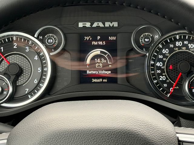 Used 2023 RAM 1500 Big Horn AWD/4WD image 30