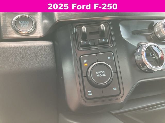 New 2025 Ford F250 Lariat w/ Lariat Ultimate Package image 35