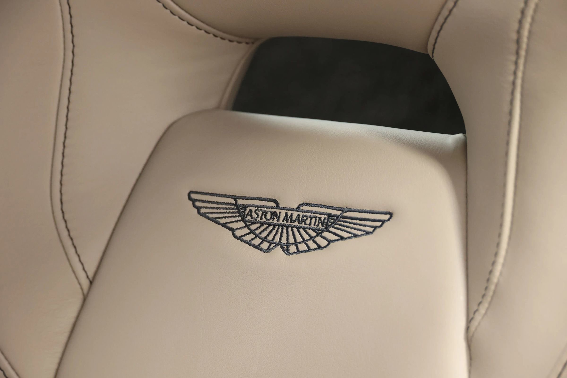 Used 2017 Aston Martin Rapide S image 36