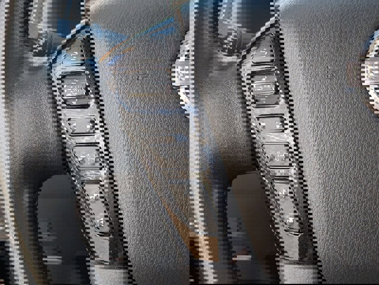 Certified 2022 Nissan Armada SL image 24