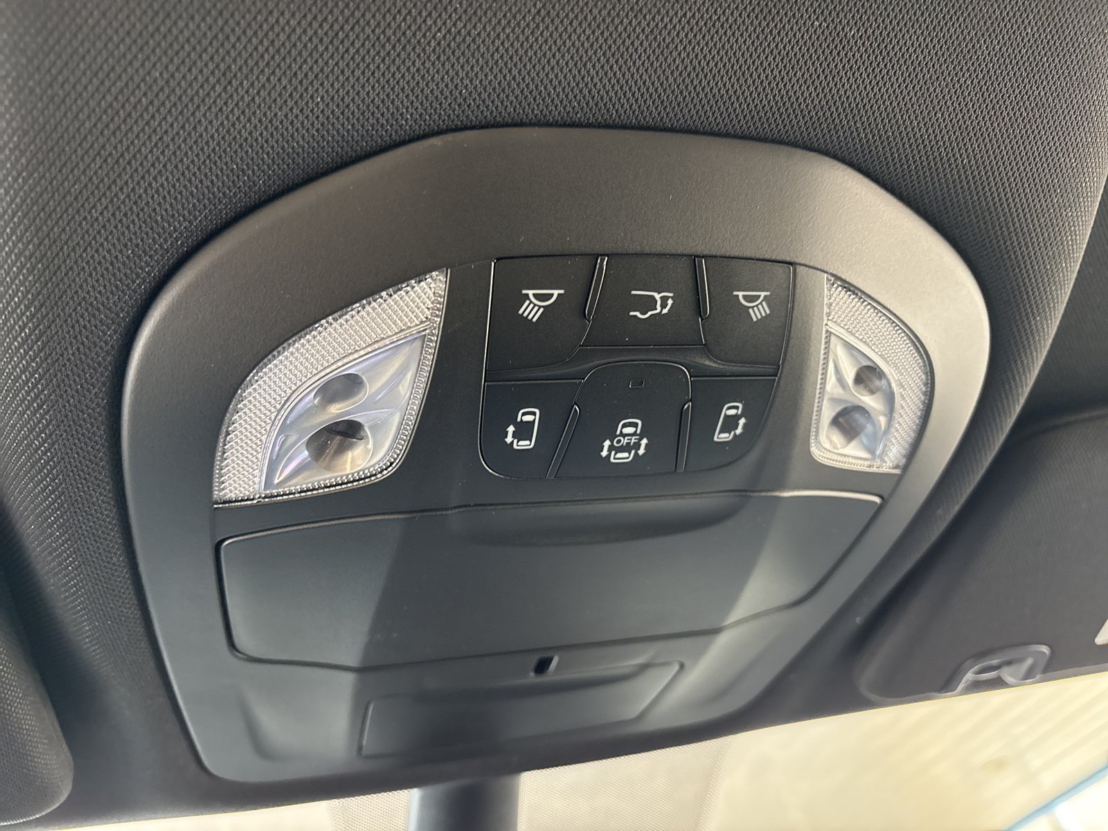 New 2026 Chrysler Pacifica Select w/ S Appearance Package FWD image 22