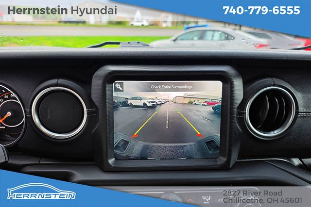 Used 2020 Jeep Gladiator Overland AWD/4WD image 18