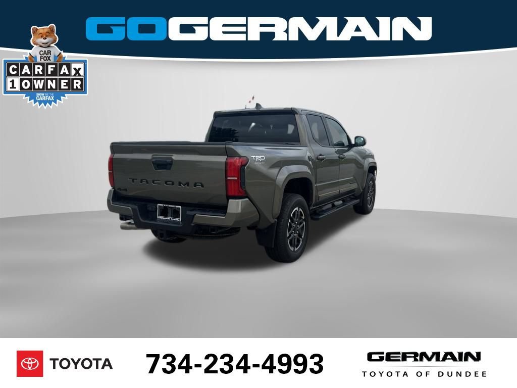 Used 2024 Toyota Tacoma TRD Sport AWD/4WD image 7