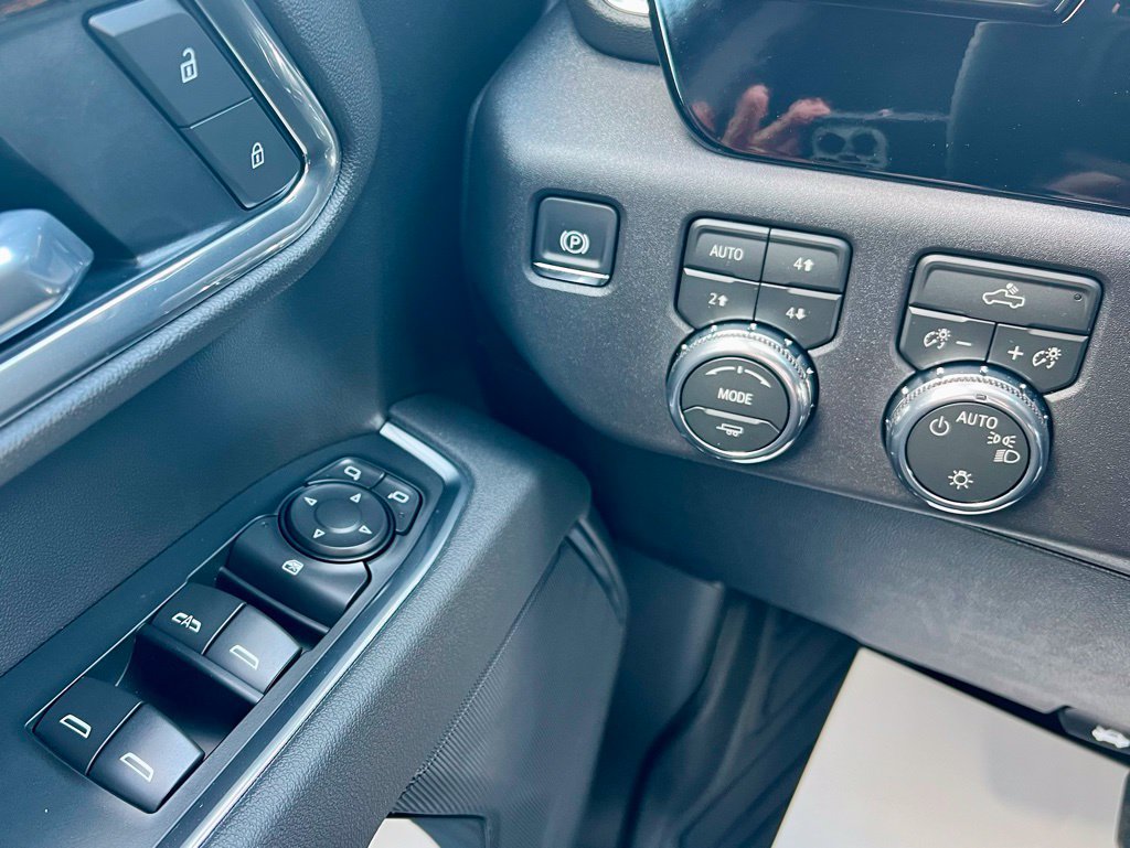 New 2026 GMC Sierra 1500 SLE AWD/4WD image 20