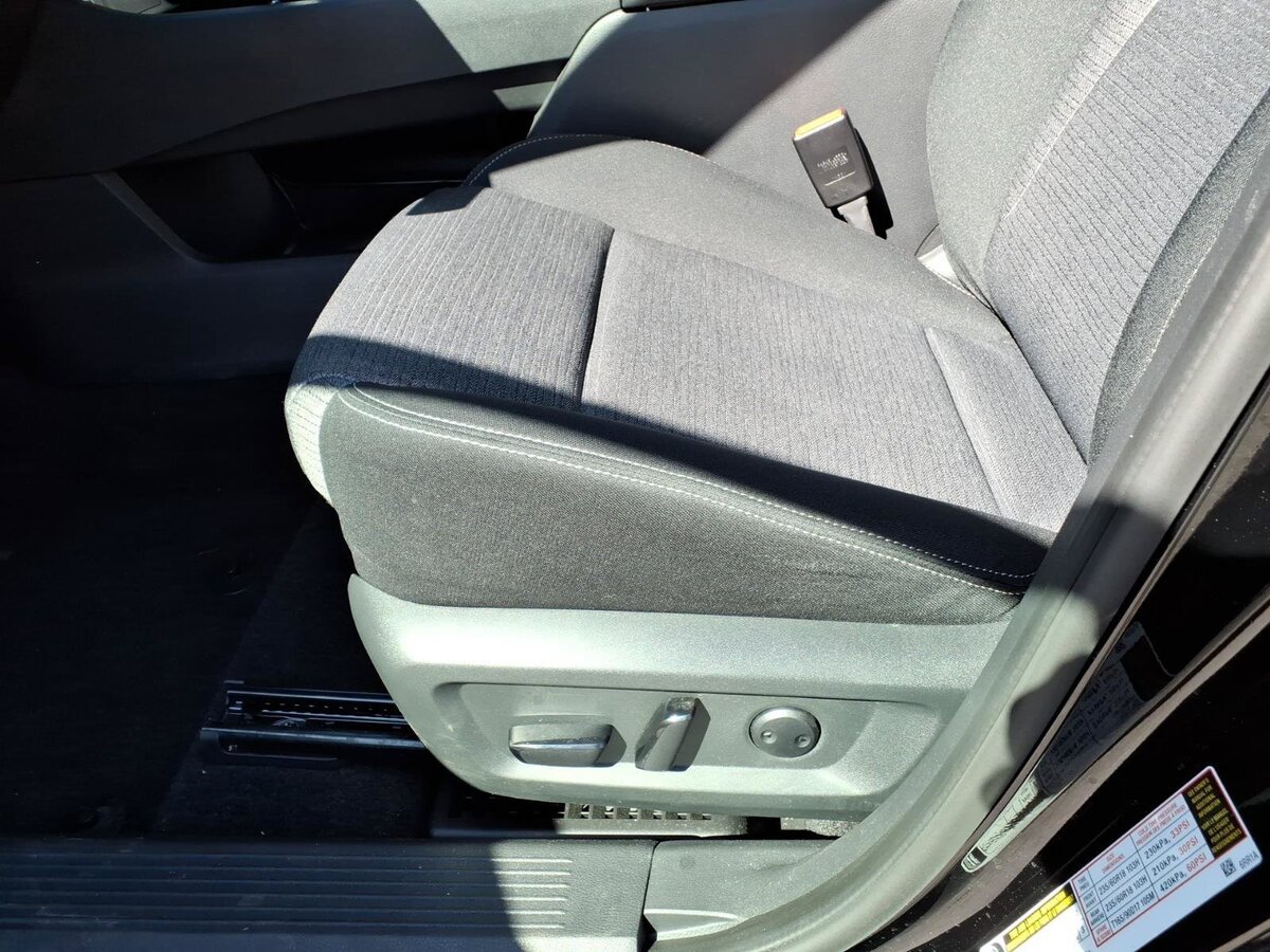 Used 2023 Nissan Rogue SV AWD/4WD image 20