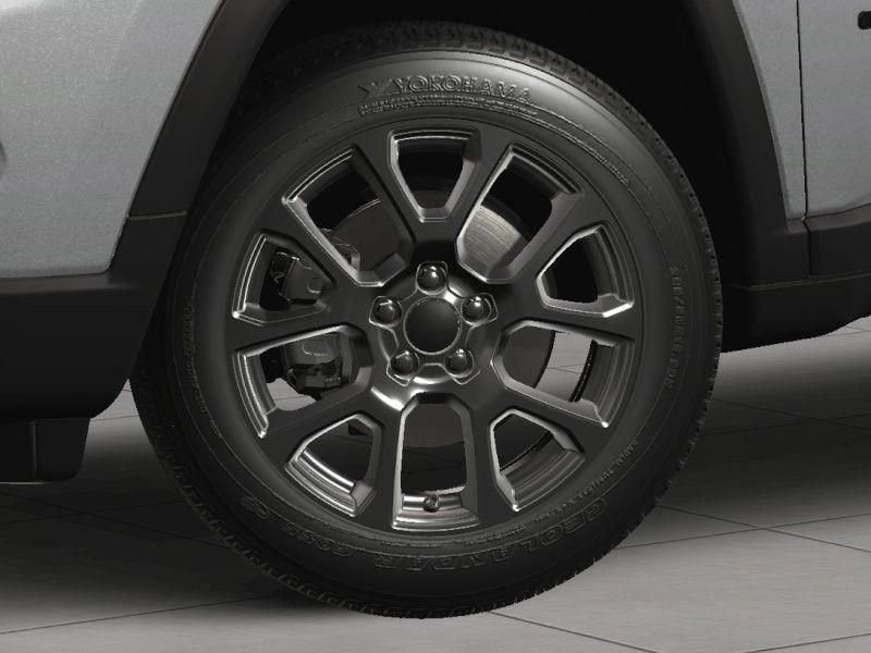 New 2025 Jeep Compass Latitude w/ Convenience Group image 11