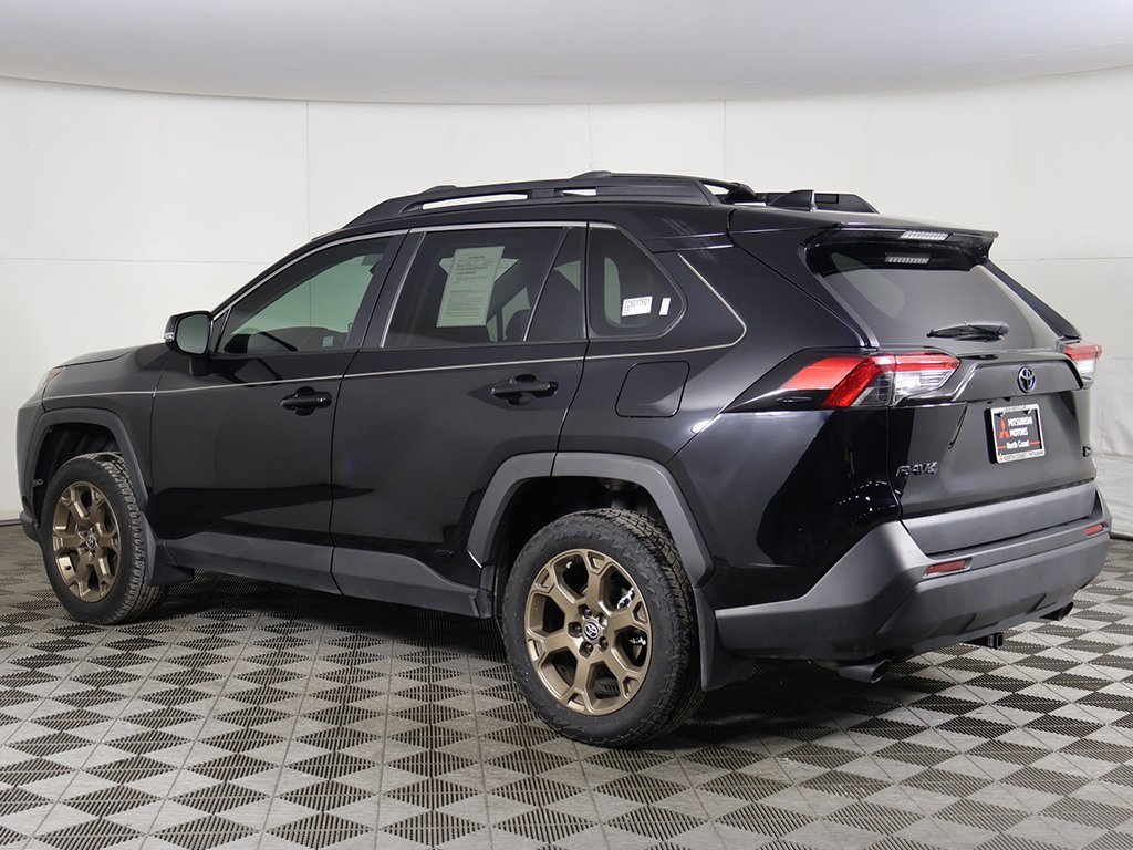 Used 2024 Toyota RAV4 AWD Hybrid image 7