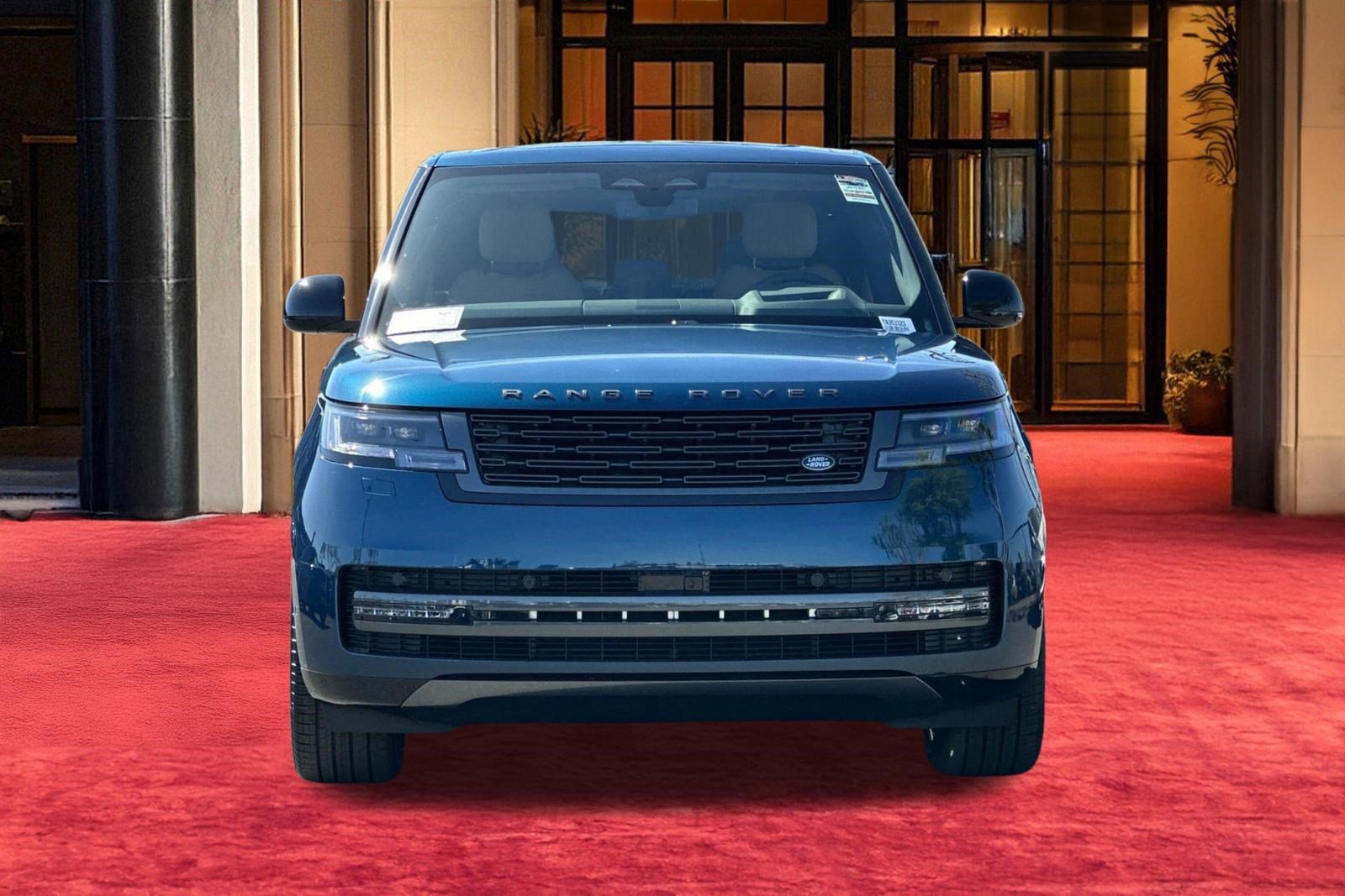 New 2026 Land Rover Range Rover Long Wheelbase SE AWD/4WD image 5
