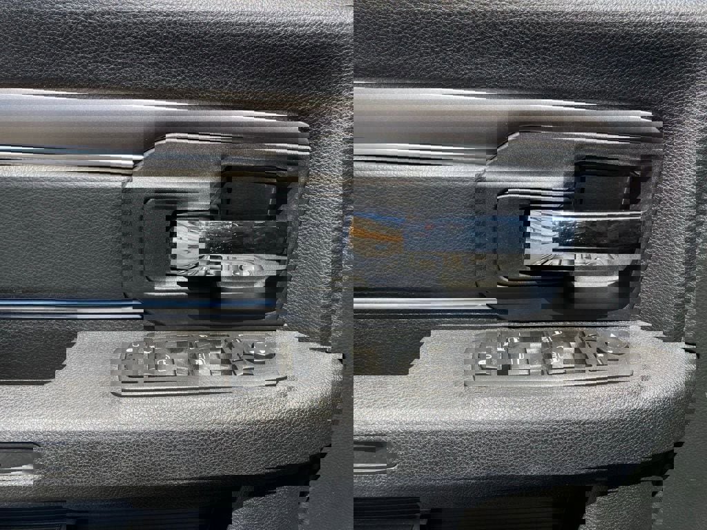 Used 2024 RAM 1500 Classic Warlock image 13