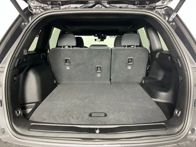 New 2025 Jeep Grand Cherokee Laredo X w/ Luxury Tech Group I image 27