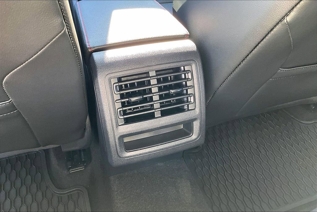 New 2026 Volkswagen GTI SE image 18