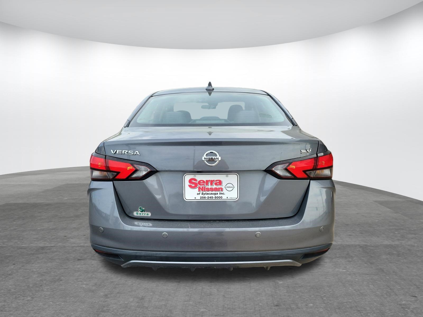 Used 2021 Nissan Versa SV image 6