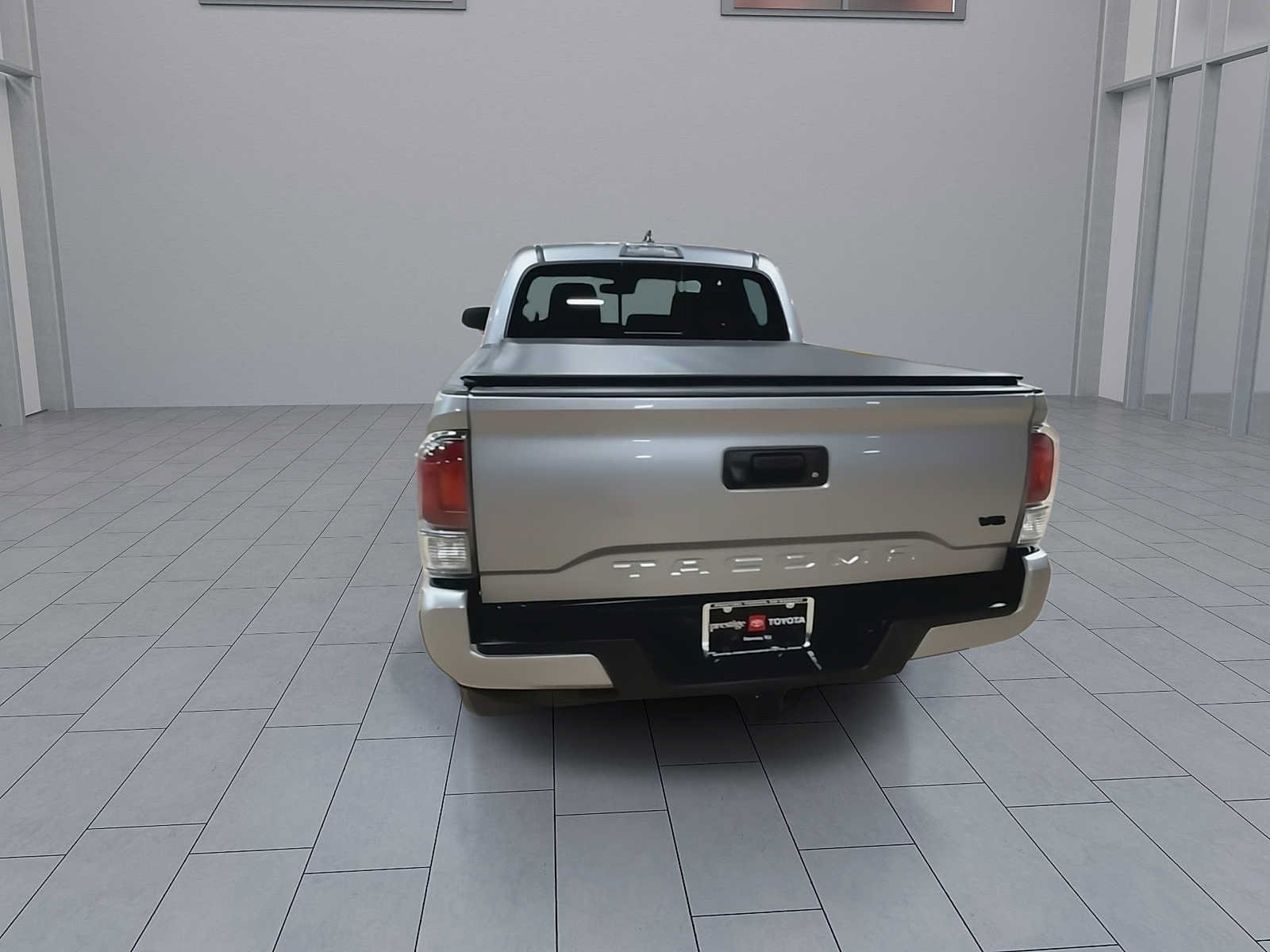 Used 2021 Toyota Tacoma TRD Sport AWD/4WD image 7