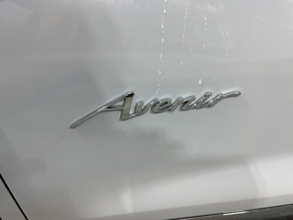 New 2026 Buick Enclave Avenir w/ Super Cruise Package AWD/4WD image 39
