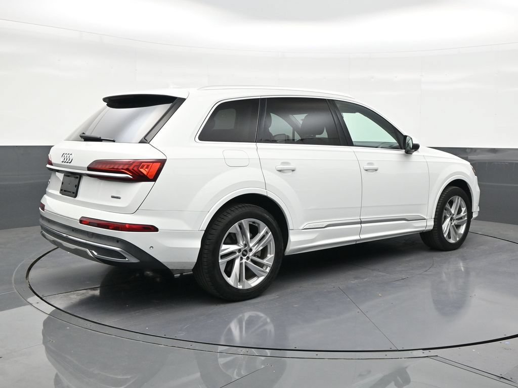 Used 2021 Audi Q7 3.0T Premium Plus AWD/4WD image 5