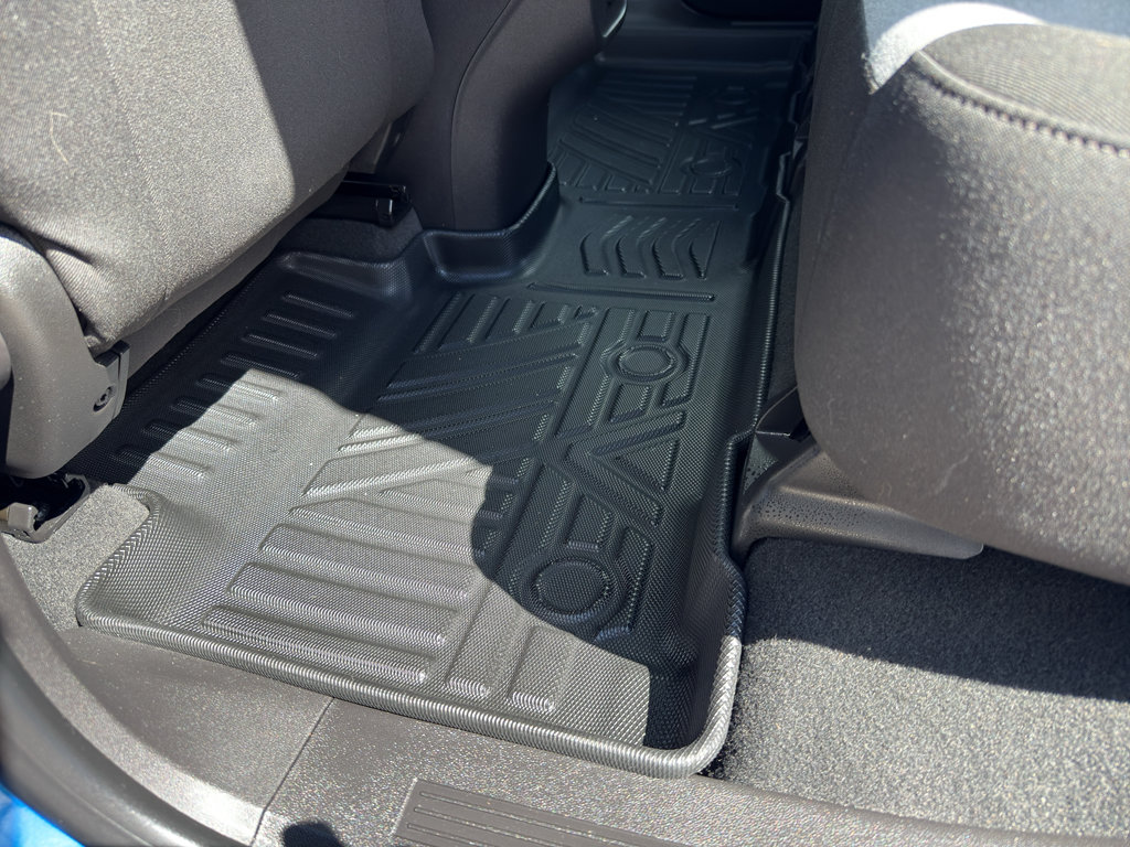 Used 2024 Chevrolet Equinox LS FWD image 29