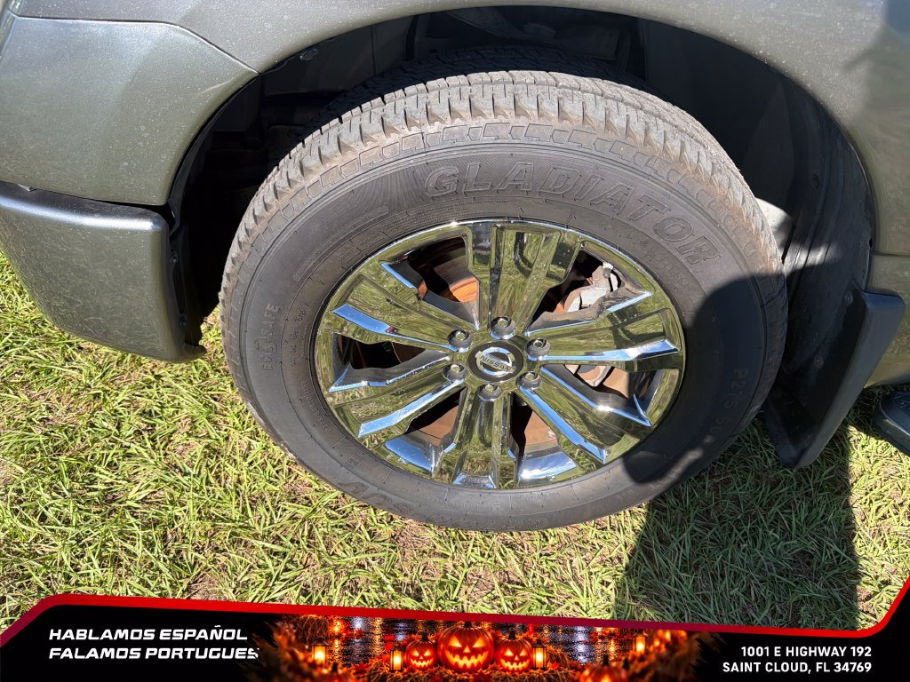 Used 2017 Nissan Titan SV RWD image 10