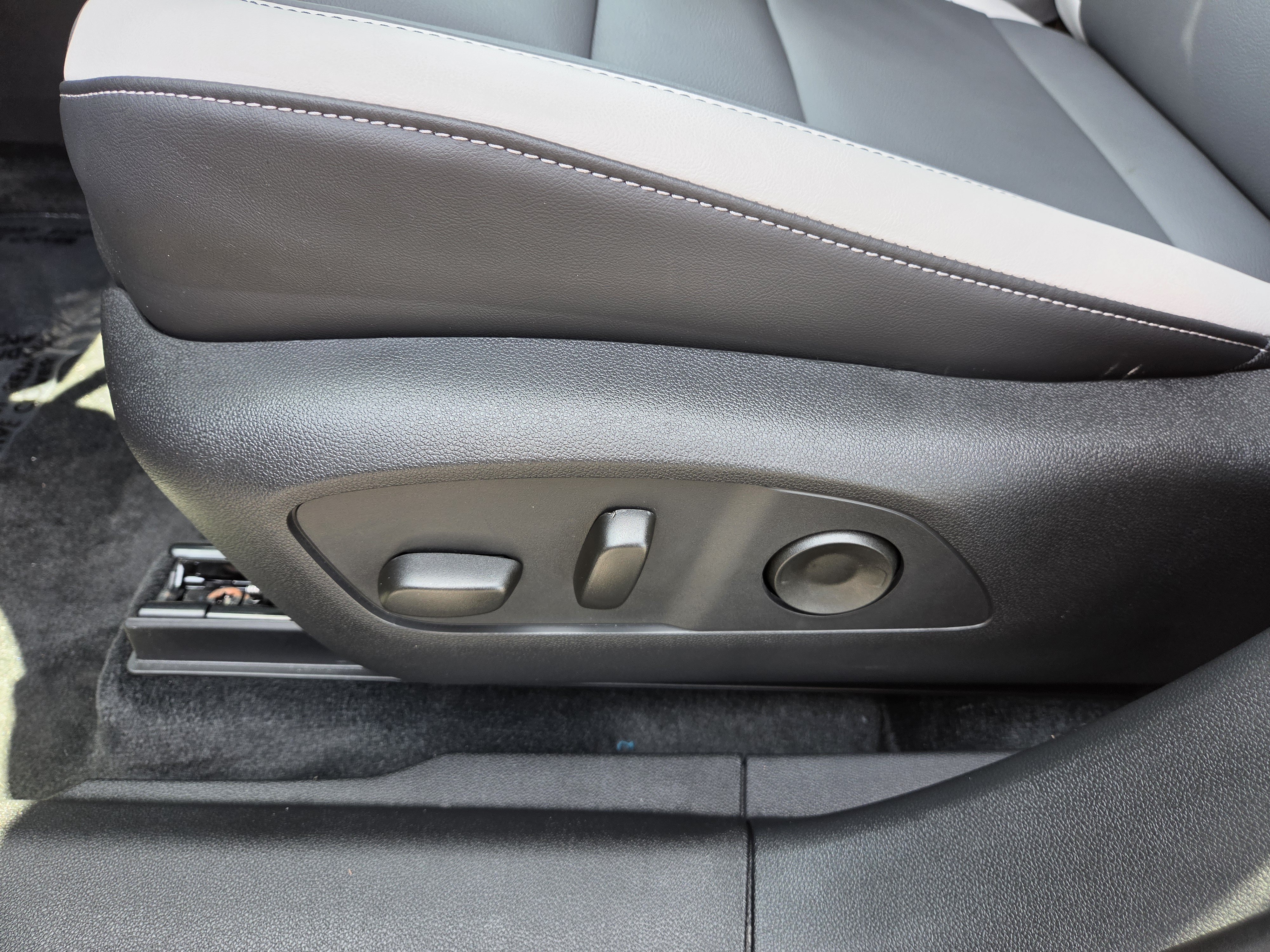 Used 2026 Honda Prologue Touring image 17