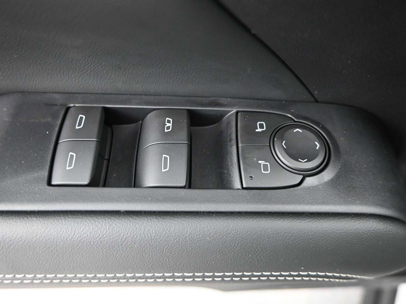 New 2026 GMC Terrain Elevation w/ Elevation Premium Package image 19