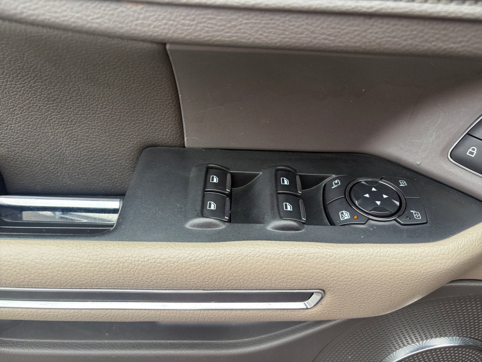 Used 2020 Ford Expedition Max XLT w/ Equipment Group 202A AWD/4WD image 21