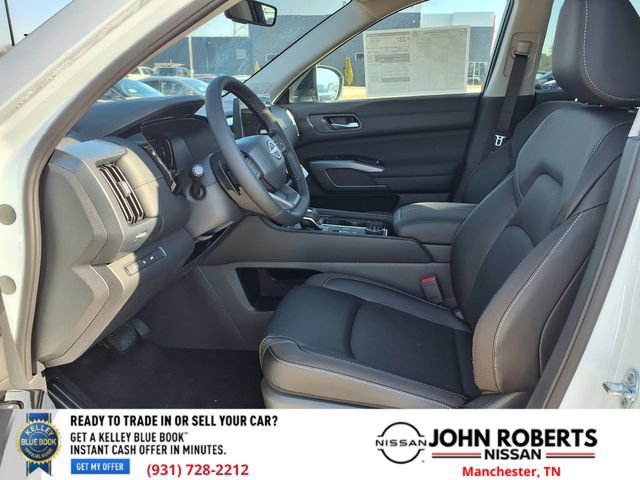 New 2026 Nissan Pathfinder SL w/ SL Premium Package image 3