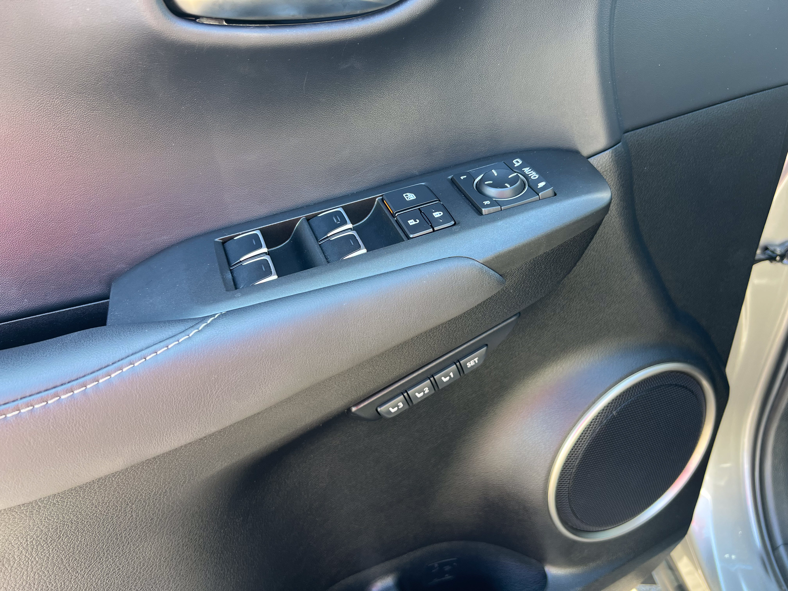 Used 2018 Lexus NX 300 AWD w/ Luxury Package image 14