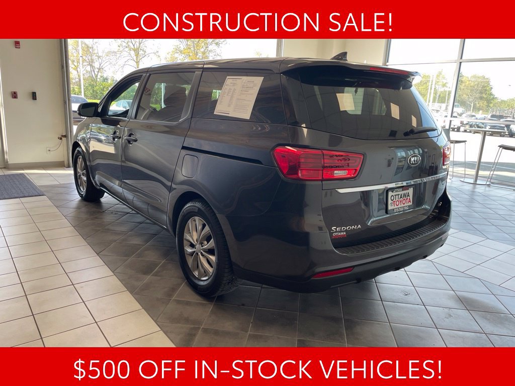 Used 2020 Kia Sedona LX FWD image 7