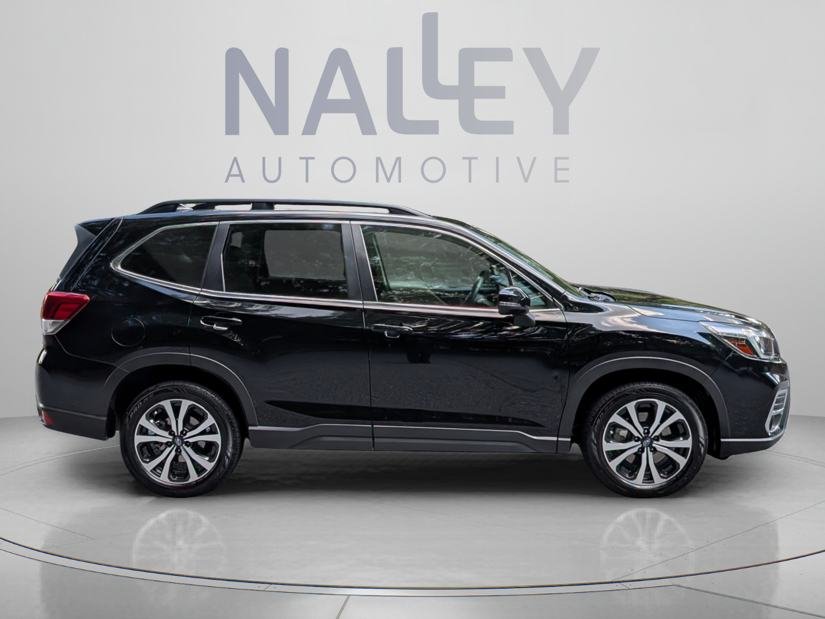 Used 2019 Subaru Forester Limited AWD/4WD image 6