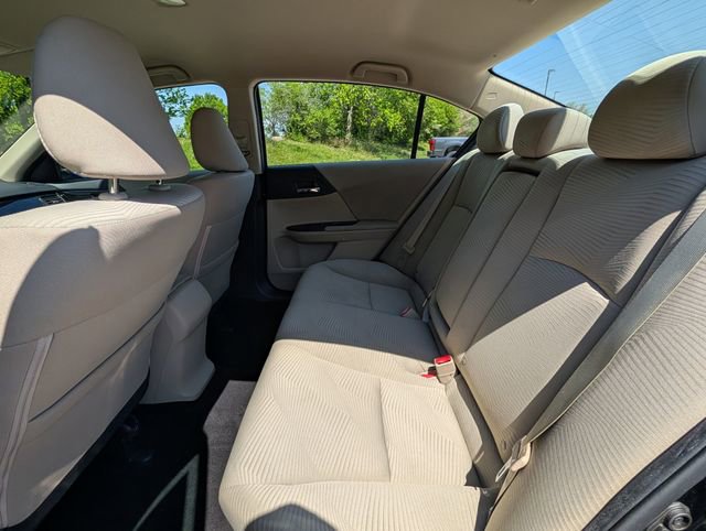Used 2016 Honda Accord LX image 22