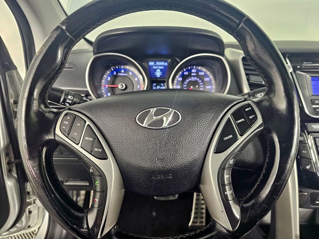Used 2013 Hyundai Elantra GT w/ Style Pkg image 21