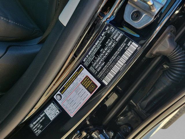 Certified 2026 Mercedes-Benz GLS 450 4MATIC image 32