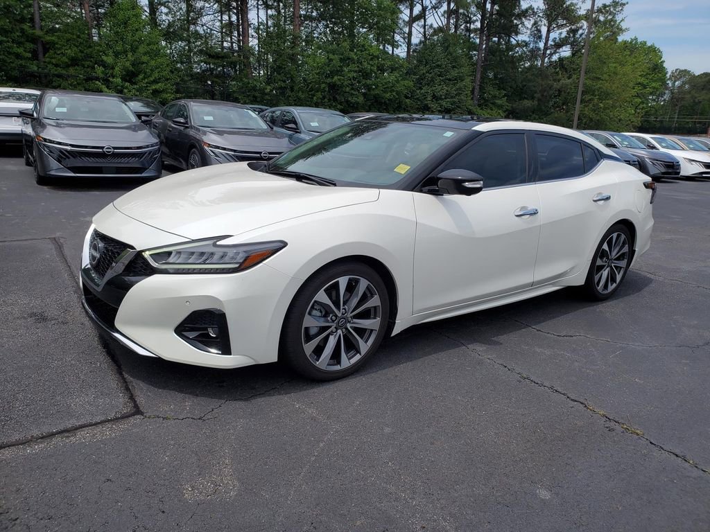 Certified 2023 Nissan Maxima Platinum w/ Sport Mat Group FWD image 8