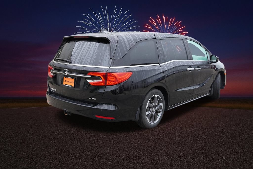 Used 2024 Honda Odyssey Elite image 5