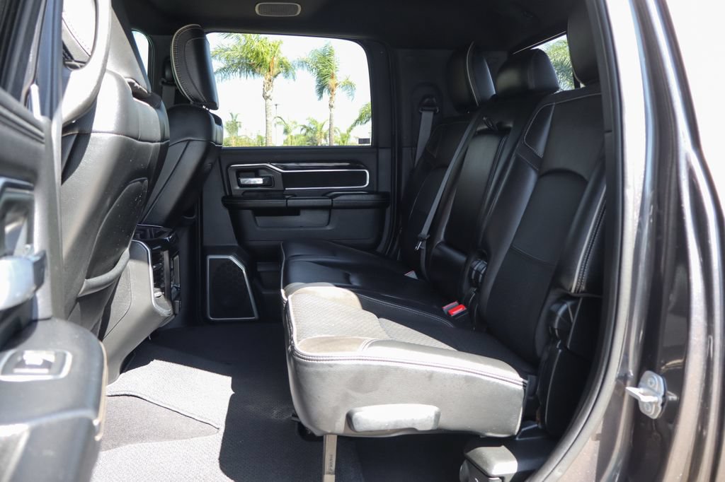 Used 2020 RAM 2500 Laramie w/ Night Edition AWD/4WD image 44