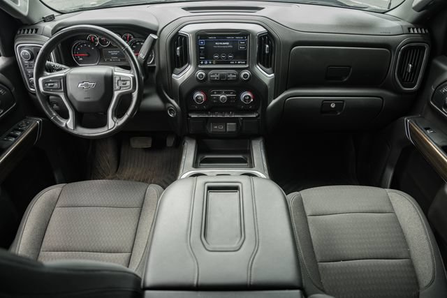 Used 2022 Chevrolet Silverado 1500 LT Trail Boss w/ LPO, Dark Essentials Package AWD/4WD image 22