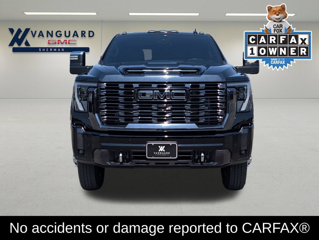 Used 2024 GMC Sierra 3500 Denali Ultimate AWD/4WD image 2