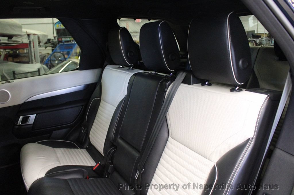 Used 2022 Land Rover Discovery HSE R-Dynamic AWD/4WD image 35