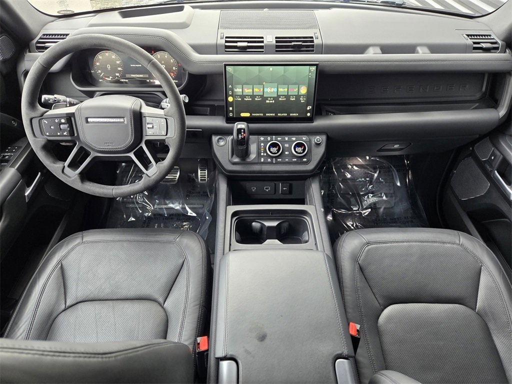 Certified 2024 Land Rover Defender 110 V8 image 12