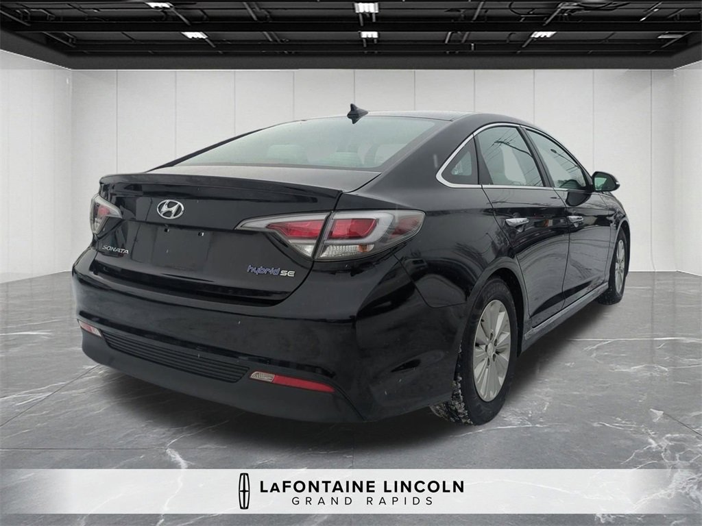 Used 2016 Hyundai Sonata SE image 5