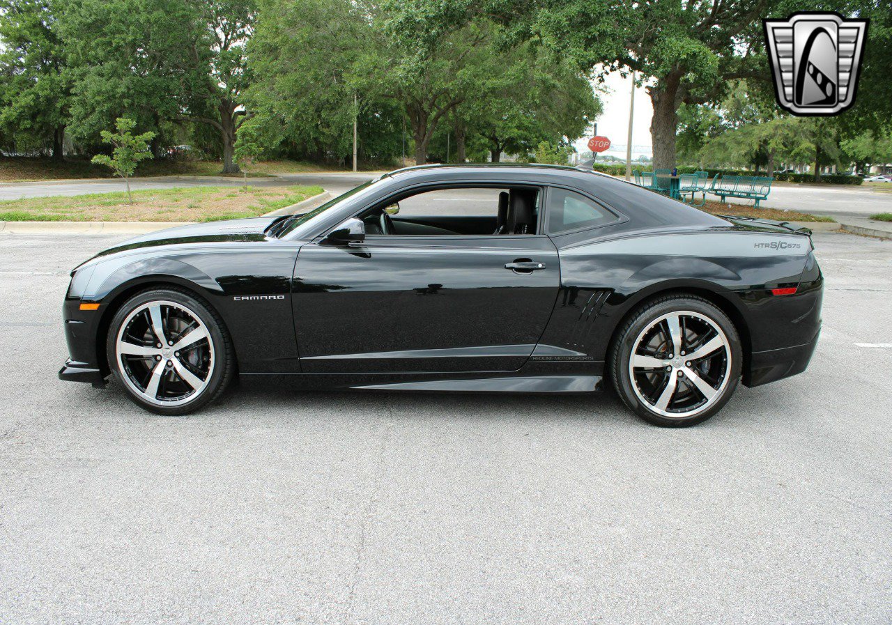 Used 2011 Chevrolet Camaro SS w/ RS Package image 13