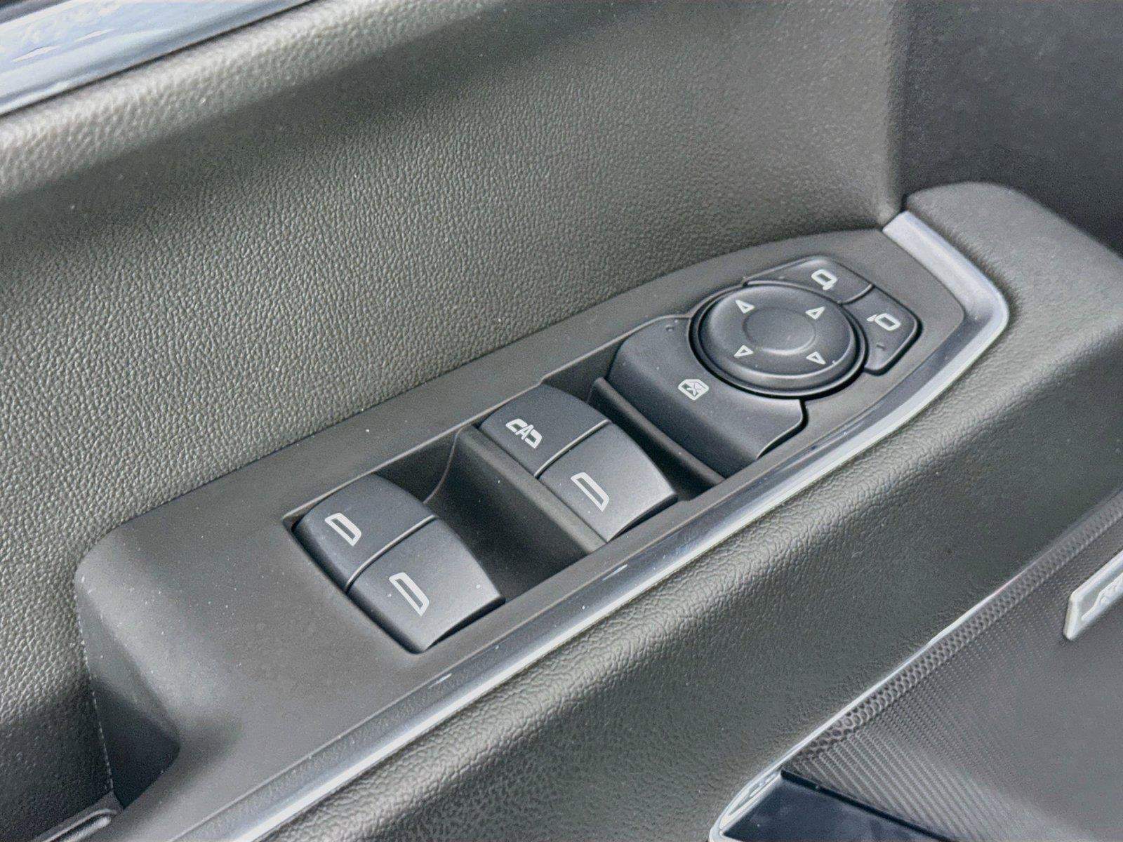 Used 2025 Chevrolet Silverado 1500 LT Trail Boss w/ Convenience Package II AWD/4WD image 28