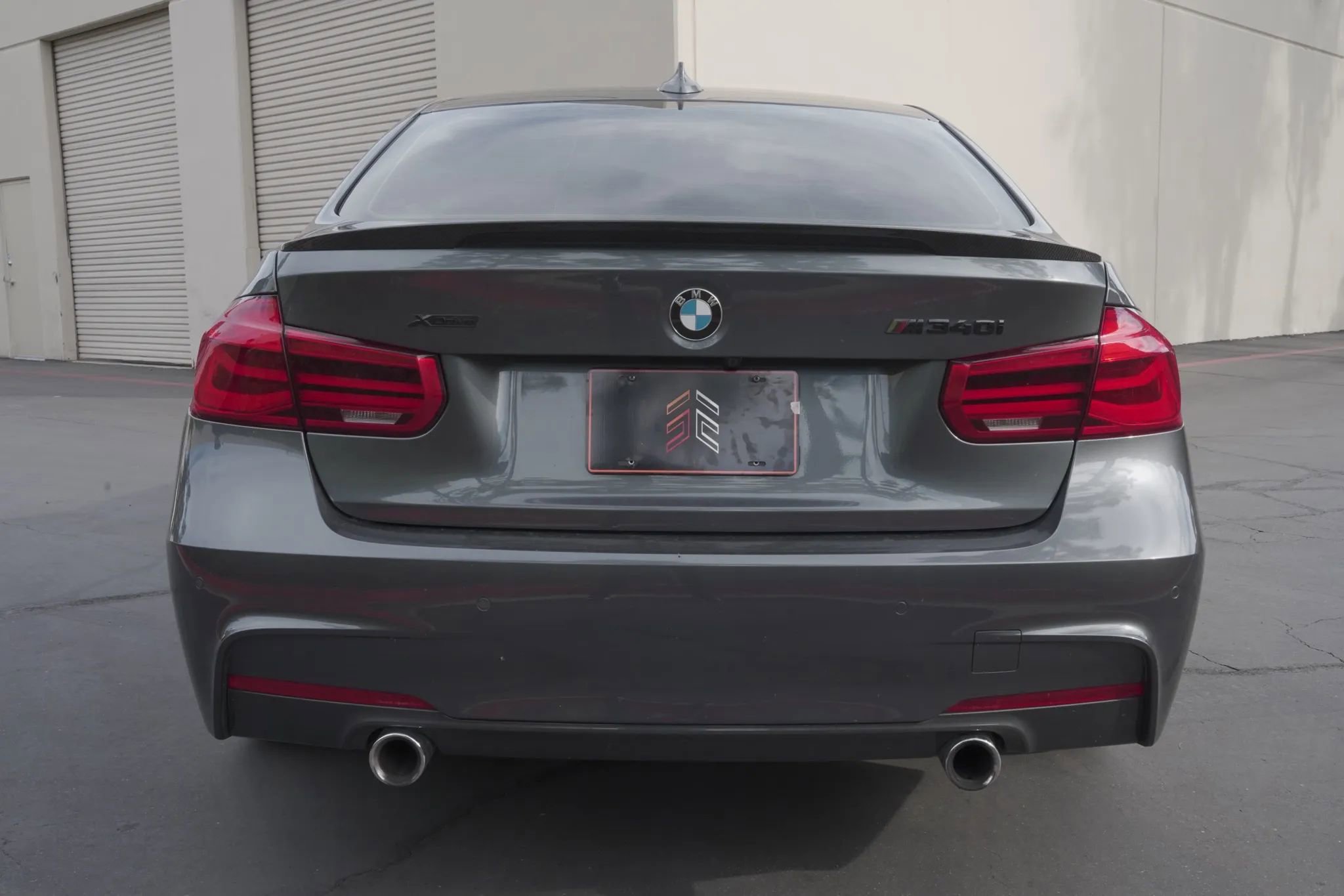 Used 2018 BMW 340i Sedan w/ Executive Package image 4